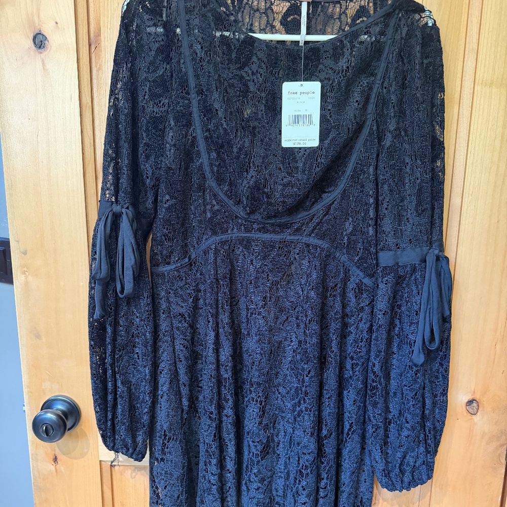 Free People, black size M, unlined lace dress
